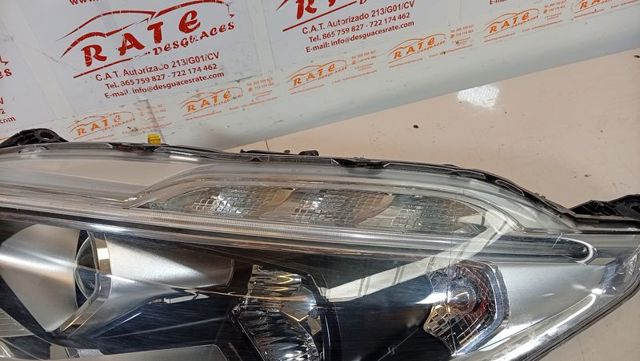 Reflektor lewy 9810805780 PEUGEOT