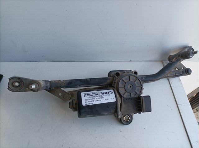 Silniczek wycieraczki szyby przedniej 9811007000 HYUNDAI