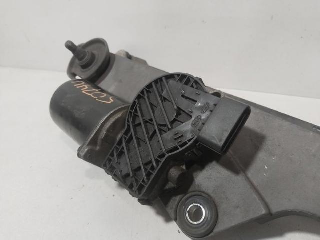 Silniczek wycieraczki szyby przedniej KIA Carnival 3 UVP