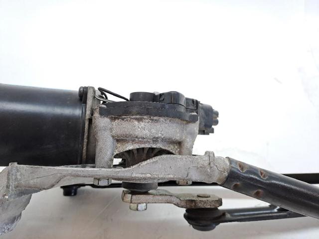 Silniczek wycieraczki szyby przedniej 98110A5000 HYUNDAI