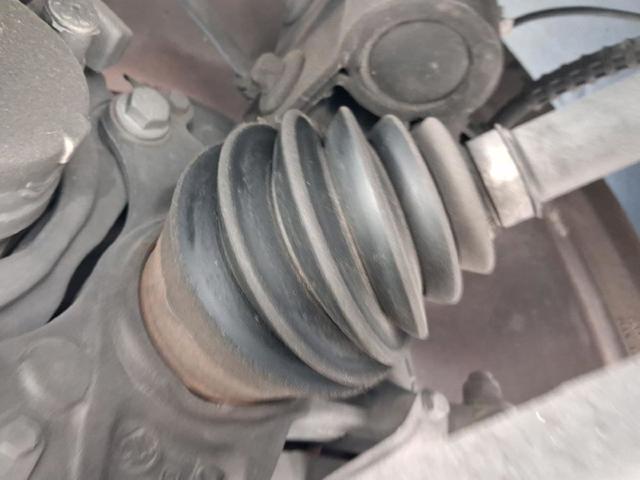 Przegub homokinetyczny wewnętrzny przedni prawy 9811176780 OPEL