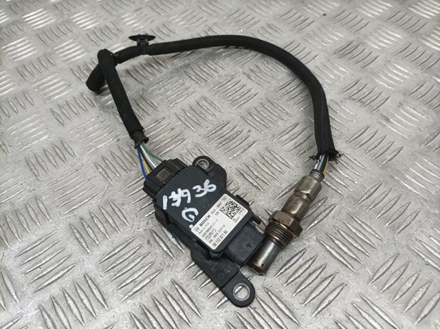 Czujnik tlenków azotu NOX tylny 9811207180 PEUGEOT