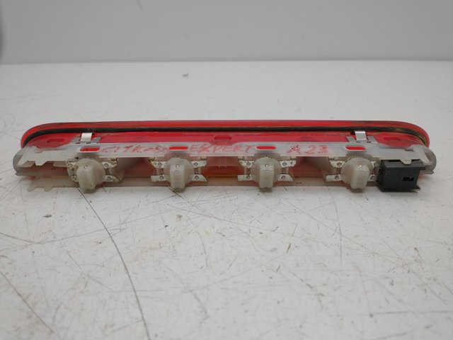Lampa stop tylna dodatkowa 9811325980 PEUGEOT