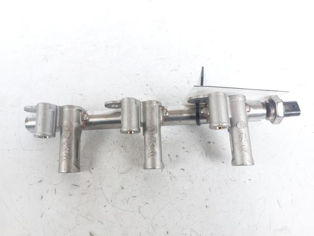 Rozdzielacz paliwa 9811353880 OPEL