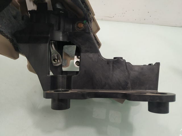 Linka dźwigni zmiany biegów podwójna 9811778780 PEUGEOT