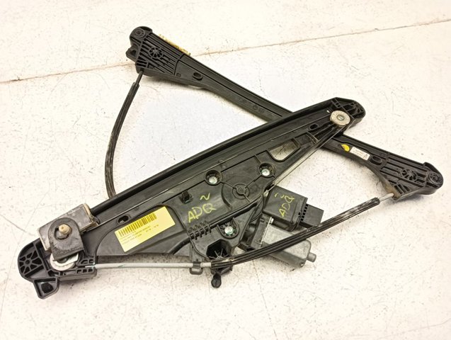 Mechanizm podnoszenia szyby drzwi przednich prawych 9811791280 PEUGEOT