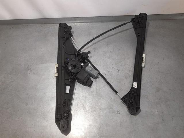 Mechanizm podnoszenia szyby drzwi przednich prawych 9811791280 PEUGEOT