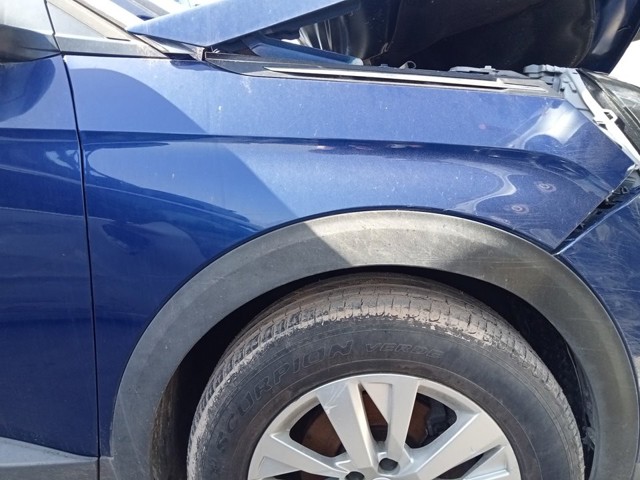 Błotnik przedni prawy 9812305680 PEUGEOT