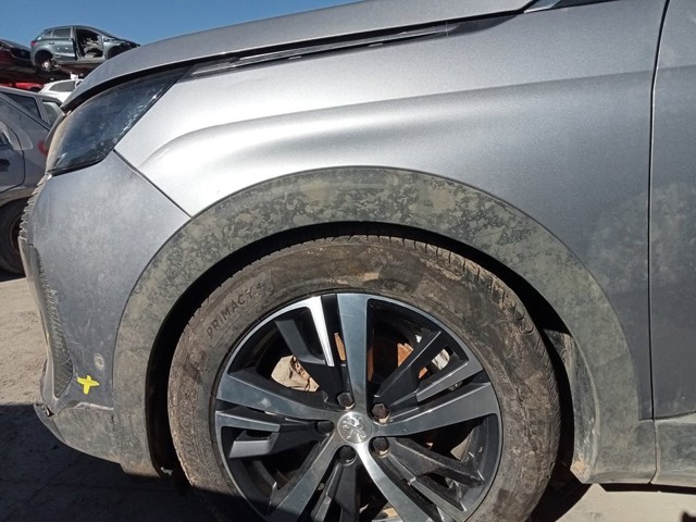 Błotnik przedni lewy 9812305780 PEUGEOT