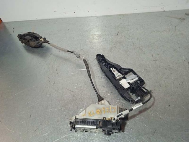 Zamek drzwi tylnych prawych 9812501180 PEUGEOT