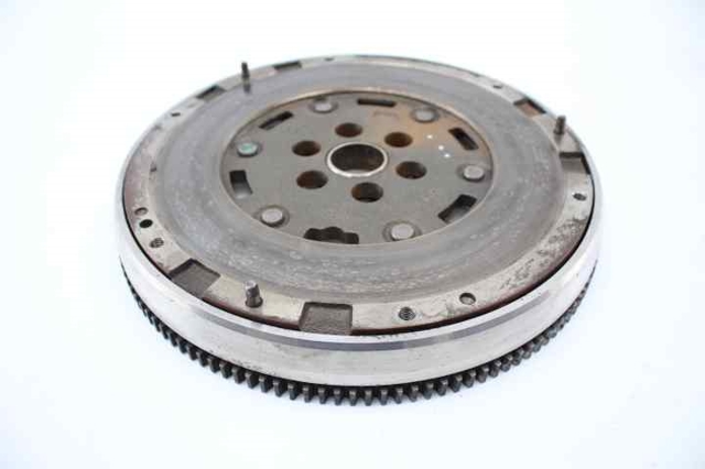 Koło zamachowe silnika 9812748580 PEUGEOT