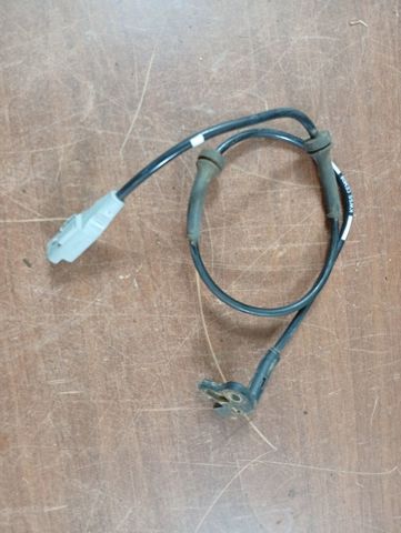 Czujnik ABS przedni 9813759680 PEUGEOT