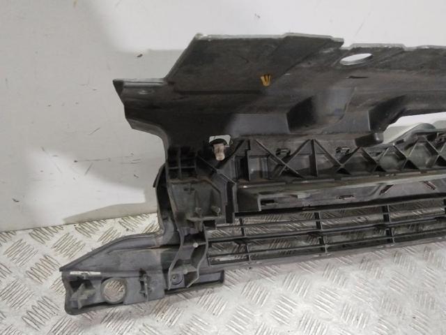 Atrapa chłodnicy Citroen C5