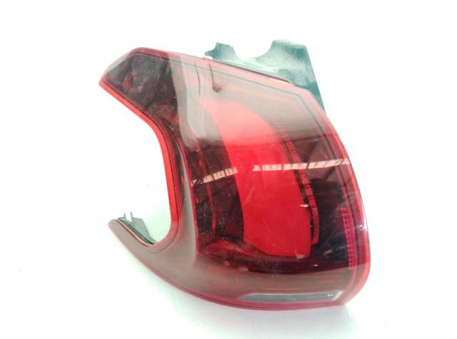 Lampa zespolona tylna lewa zewnętrzna 9814747880 PEUGEOT