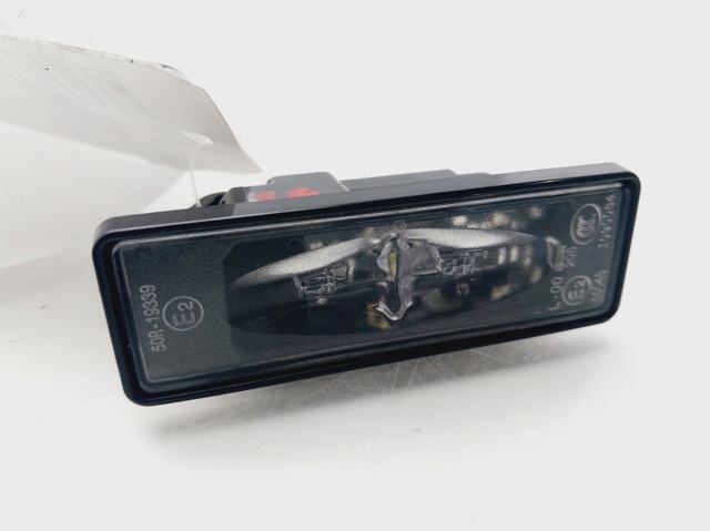 Lampa oświetlenia tylnej tablicy rejestracyjnej do Opel Corsa P2JO