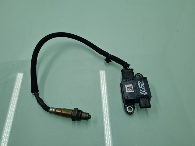 Czujnik tlenków azotu NOX 9816245480 OPEL