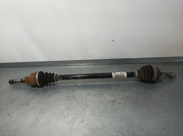 Półoś napędowa przednia prawa 9816309080 PEUGEOT
