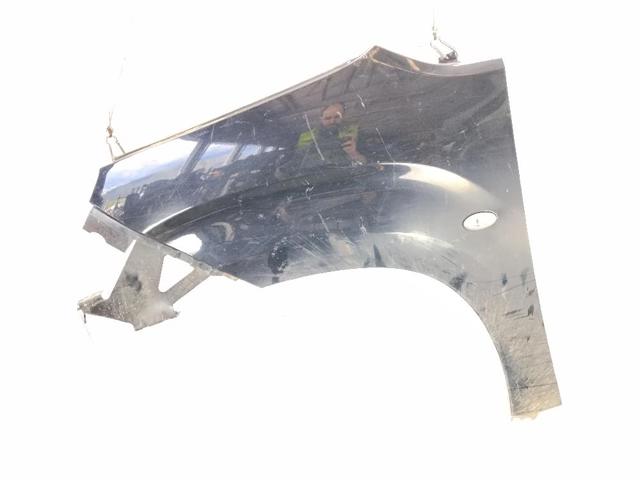 Błotnik przedni lewy 9816482780 OPEL