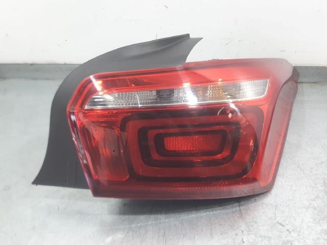 Lampa zespolona tylna prawa 9818810280 PEUGEOT