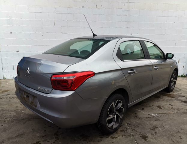 Zamek drzwi tylnych prawych 9819026380 PEUGEOT