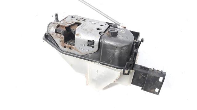 Zamek drzwi Peugeot 301