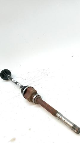 Półoś napędowa przednia prawa 9819435780 PEUGEOT