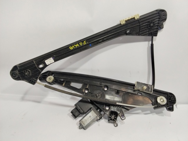 Mechanizm podnoszenia szyby drzwi przednich lewych 9819520280 PEUGEOT