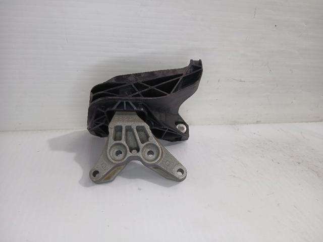 Poduszka (podpora) silnika prawa 9820296280 PEUGEOT