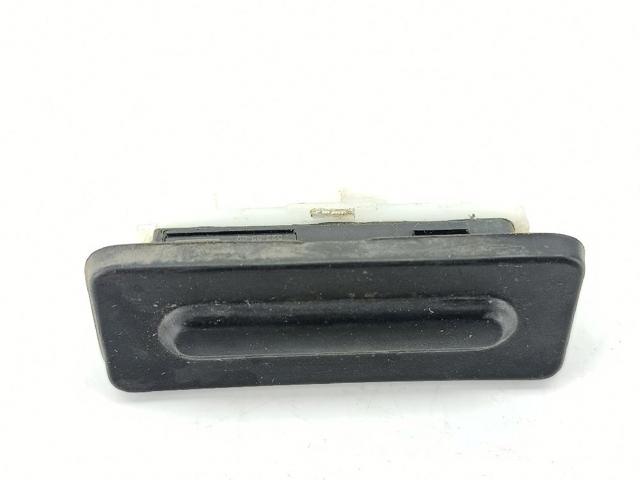 Klamka bagażnika (drzwi 3/5 tylnych) zewnętrzna 9820395580 PEUGEOT