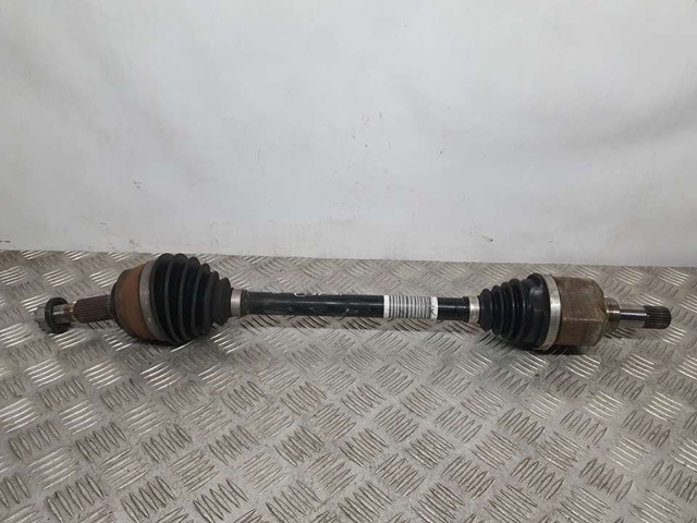 Półoś napędowa przednia lewa 9820471280 PEUGEOT