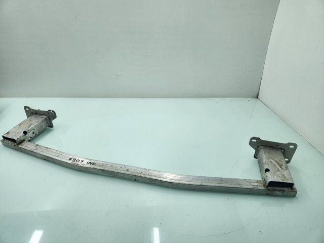 Wzmocnienie zderzaka przedniego 9822100180 PEUGEOT