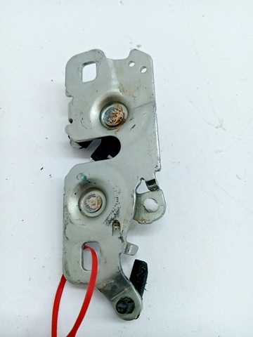 Zamek maski 9822710780 OPEL