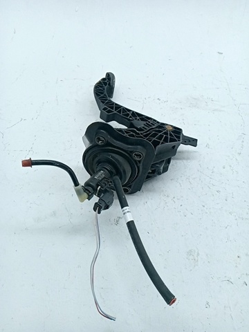 Cylinder sprzęgła główny 9823113380 PEUGEOT