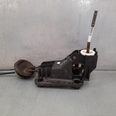 Balansownik mechanizmu zmiany biegów skrzyni biegów 9823151780 PEUGEOT