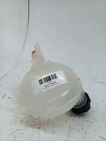 Zbiorniczek wyrównawczy układu chłodzenia 9824198680 OPEL