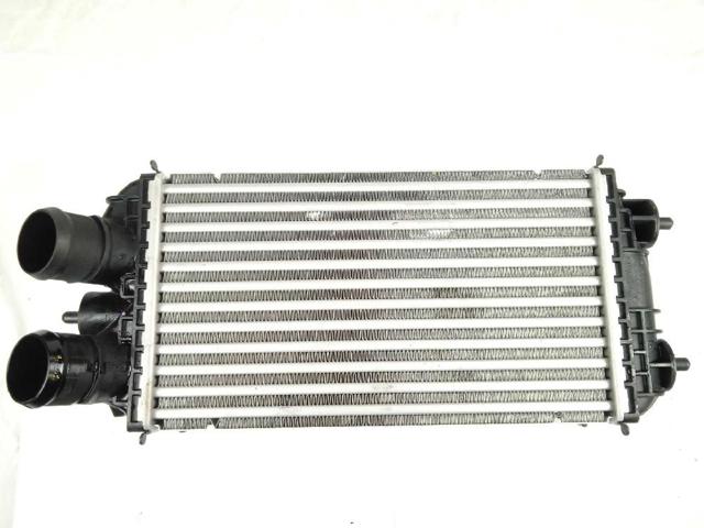 Chłodnica intercoolera 9824742280 OPEL