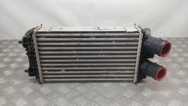 Chłodnica intercoolera 9824742280 PEUGEOT