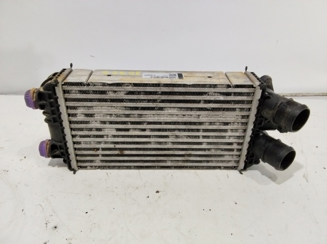 Chłodnica intercoolera 9824742280 PEUGEOT