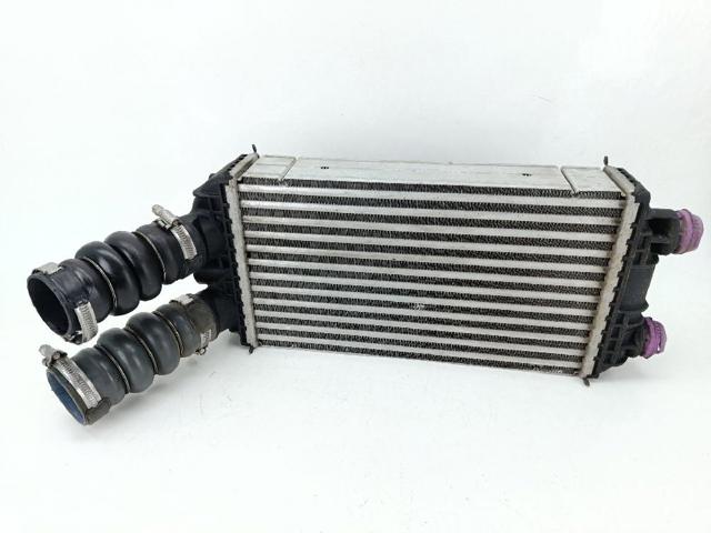 Chłodnica intercoolera 9824742280 PEUGEOT