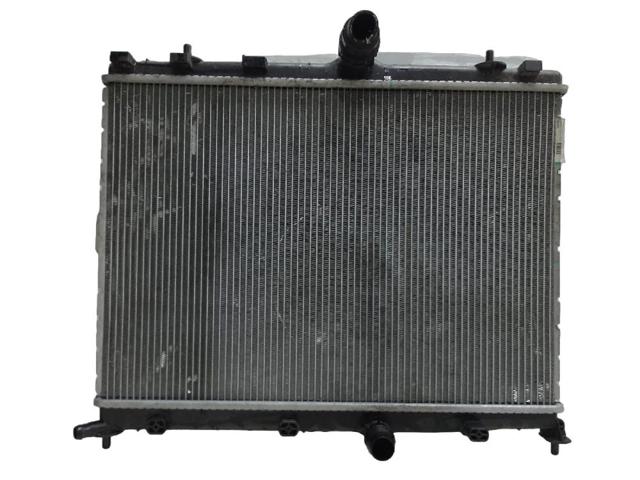 Chłodnica silnika 9825333380 PEUGEOT