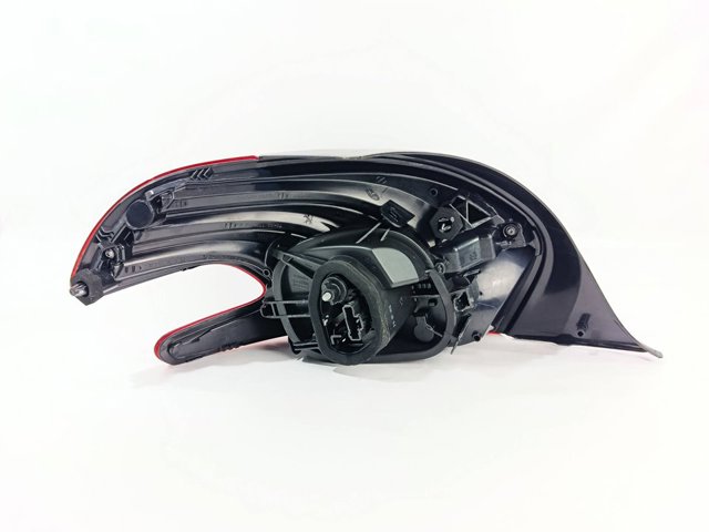 Lampa zespolona tylna prawa 9825601180 PEUGEOT