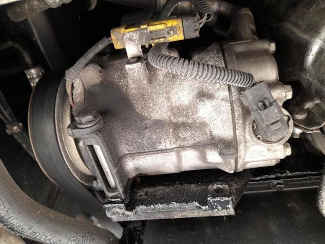 Sprzęgło sprężarki klimatyzacji 9825868180 PEUGEOT