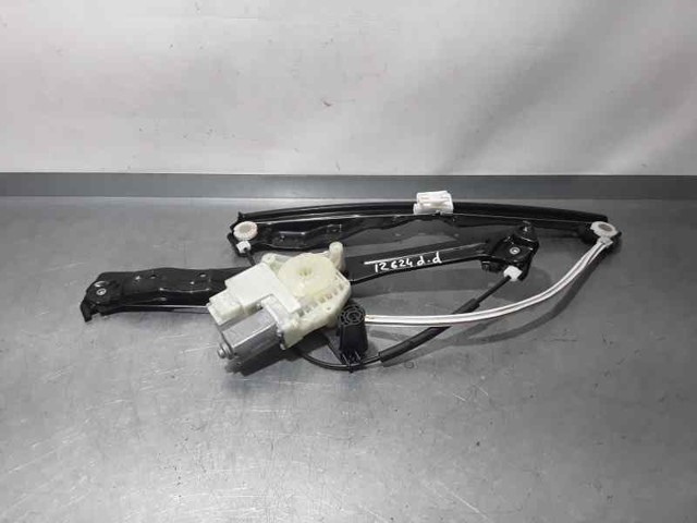 Mechanizm podnoszenia szyby drzwi przednich prawych 9826079480 PEUGEOT