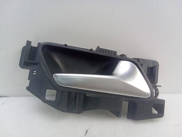 Lampa przeciwmgielna lewa/prawa 9826960480 PEUGEOT
