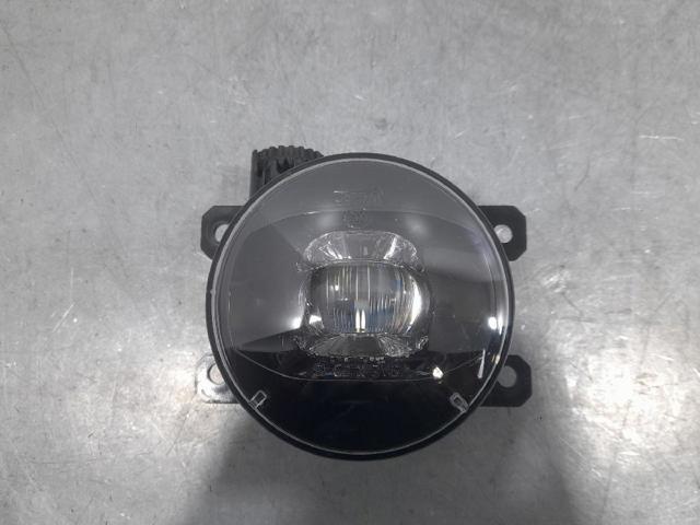Lampa przeciwmgielna lewa/prawa 9826960480 PEUGEOT