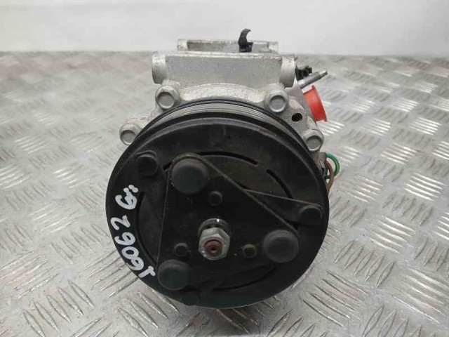 Sprężarka klimatyzacji 9827596080 PEUGEOT
