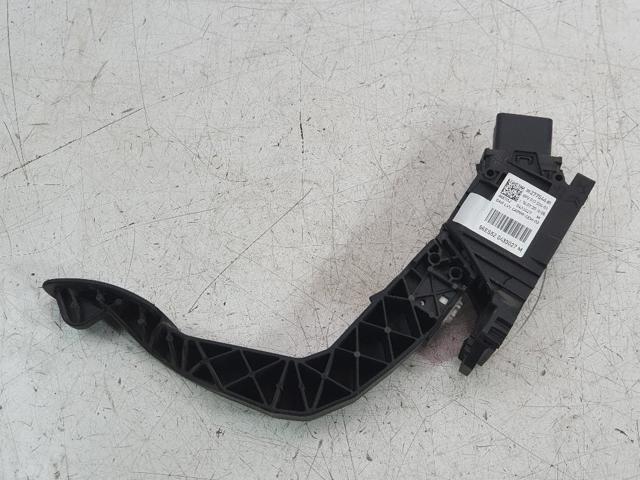 Pedał przyspieszenia (gazu) 9827704480 OPEL
