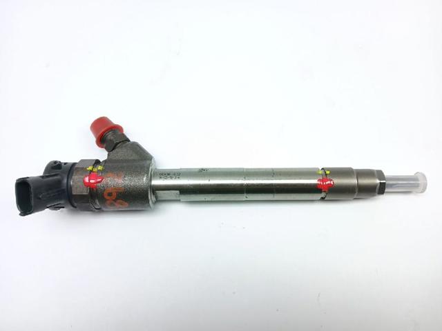 Wtryskiwacz paliwa 9828959880 PEUGEOT