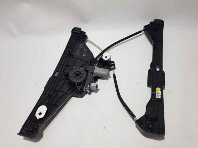 Mechanizm podnoszenia szyby drzwi przednich prawych 9829043380 OPEL