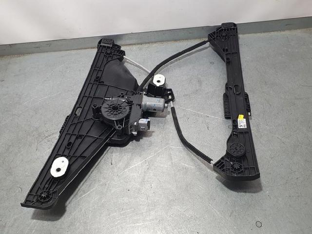 Mechanizm podnoszenia szyby drzwi przednich prawych 9829043380 OPEL